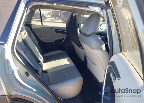 2021 Toyota Rav4 Xle Premium from USA, damaged, VIN 2T3A1RFV9MW198152